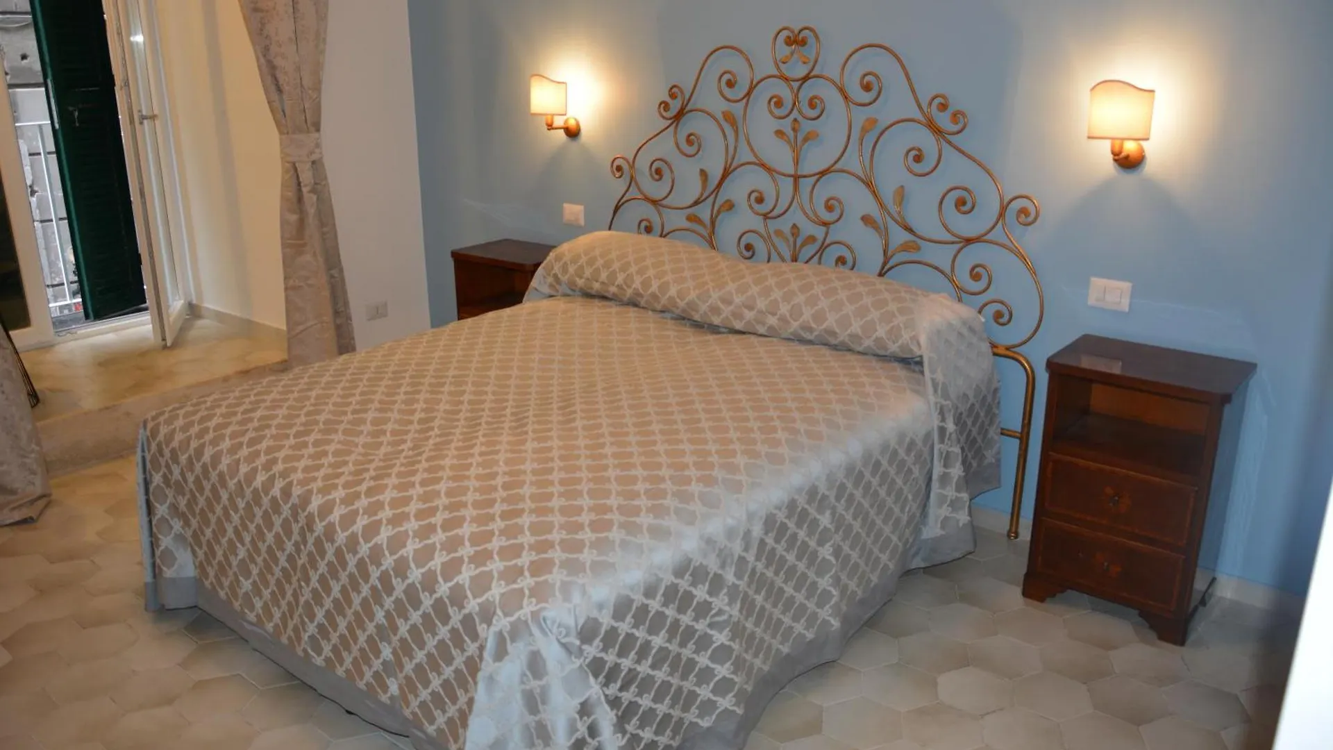 B&B Palazzo de Campora Napoli Italia